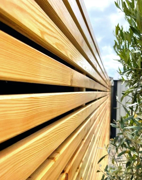 Siberian larch planed boards - par battens