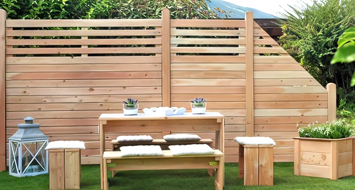 Siberian larch fencing panels