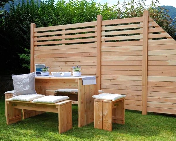 Siberian larch trellis fencing panel PAR 95mm